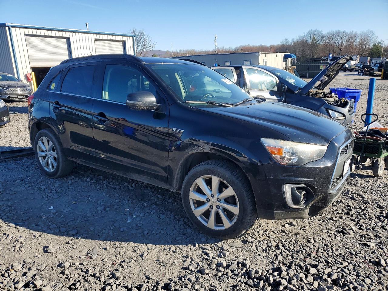 2015 MITSUBISHI OUTLANDER