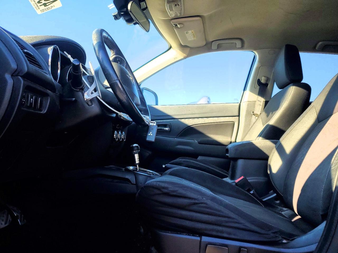 2015 MITSUBISHI OUTLANDER