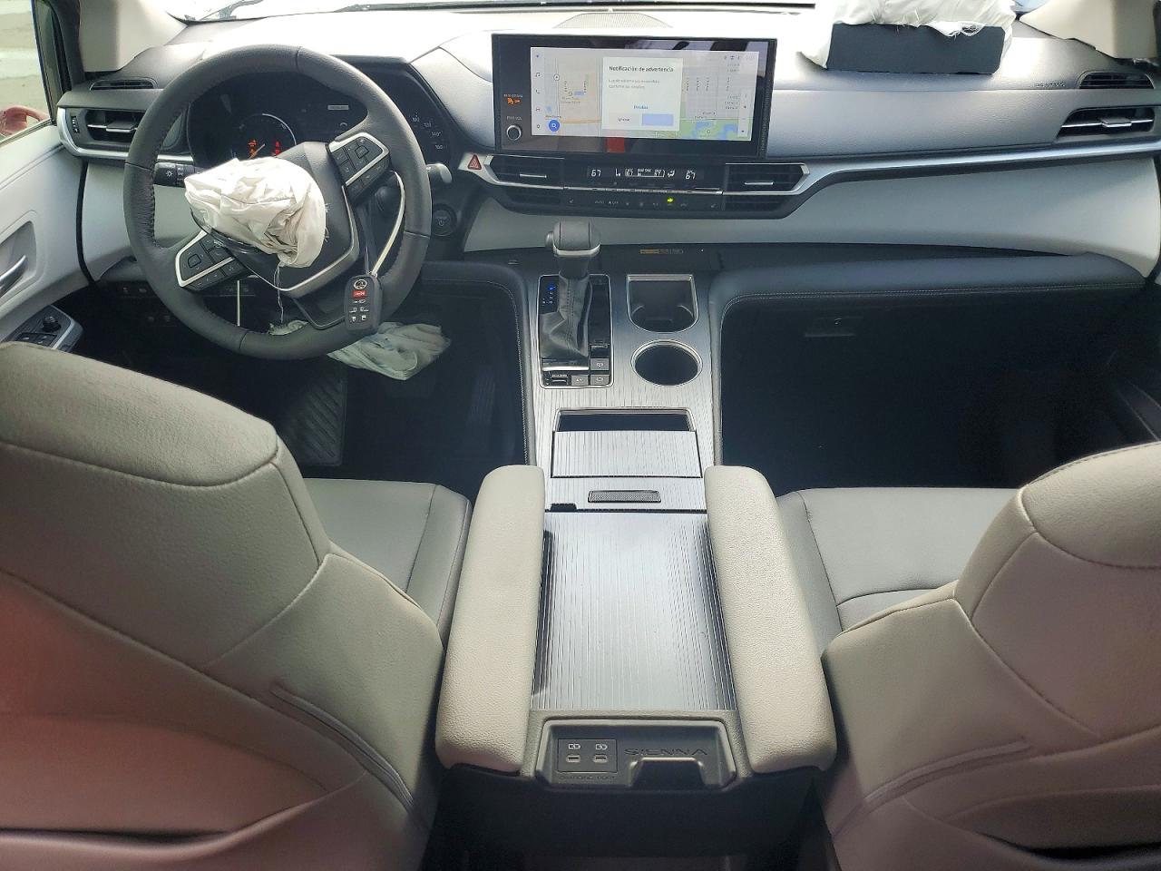 2026 TOYOTA SIENNA