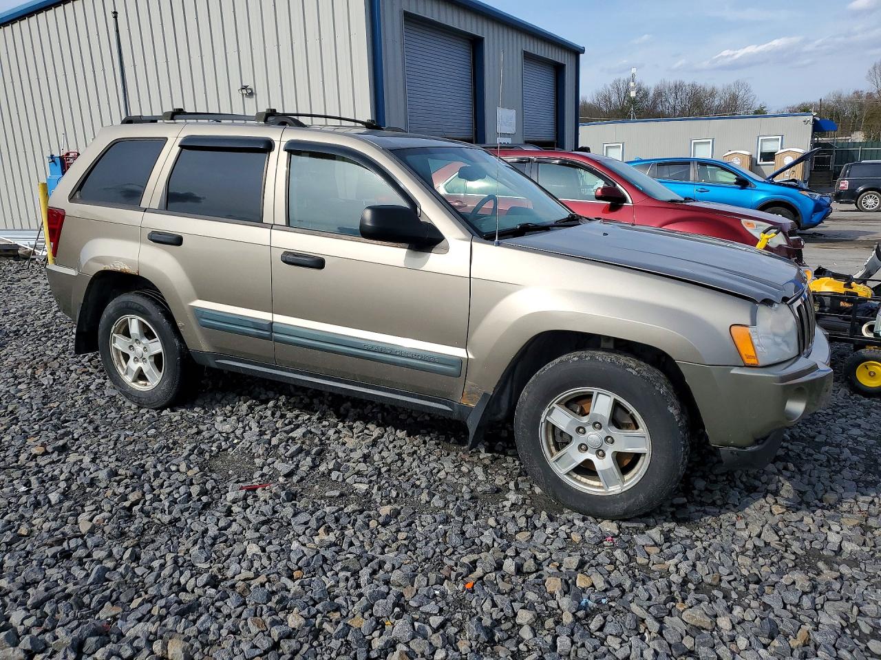 2005 JEEP CHEROKEE