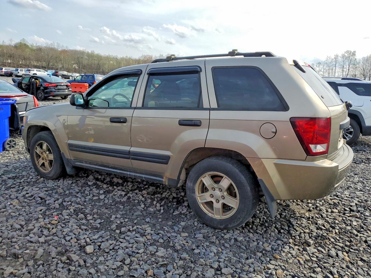 2005 JEEP CHEROKEE