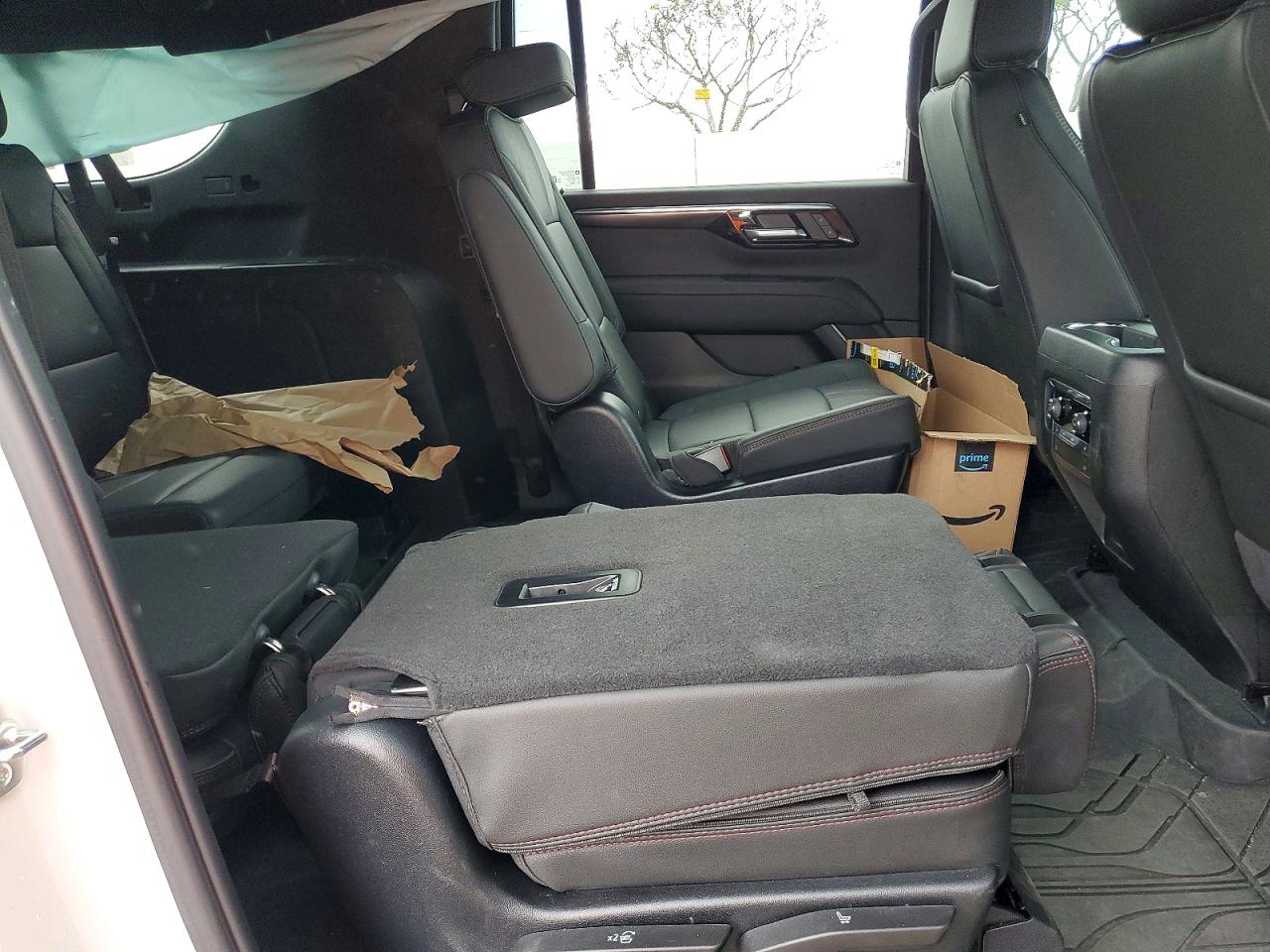 2025 CHEVROLET SUBURBAN