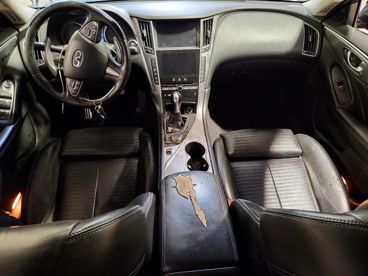 2016 INFINITI Q50