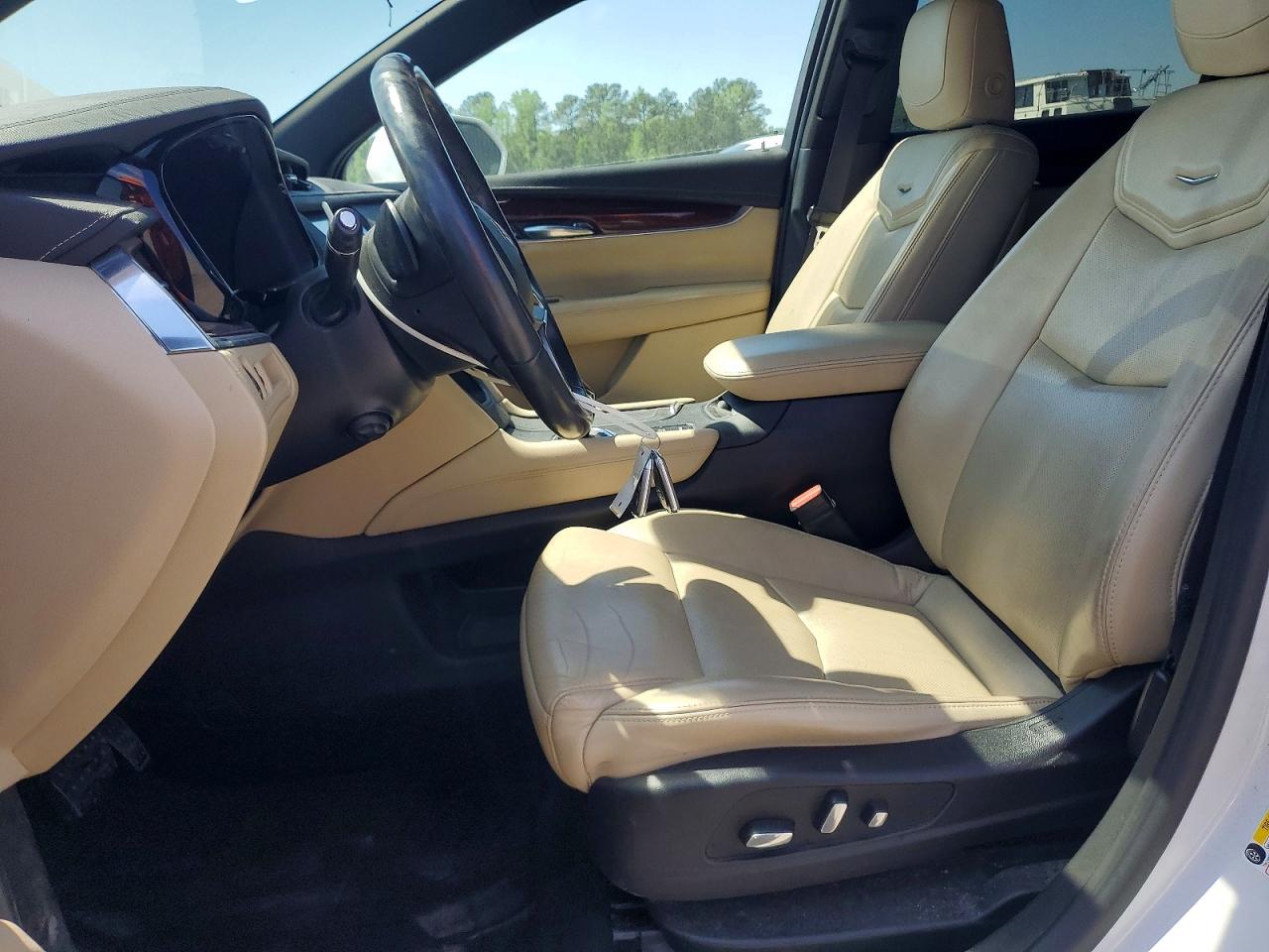 2018 CADILLAC XT5