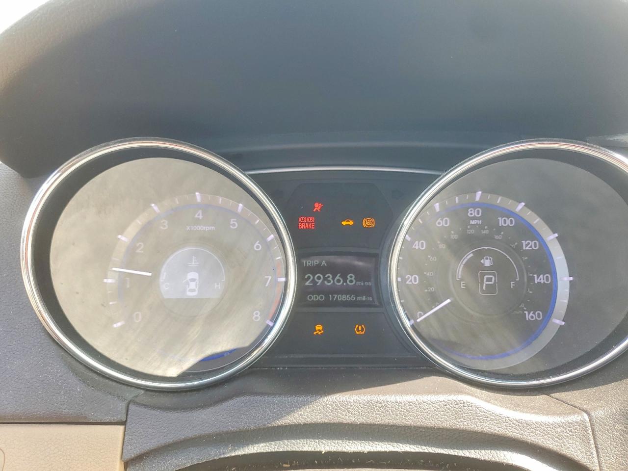 2011 HYUNDAI SONATA