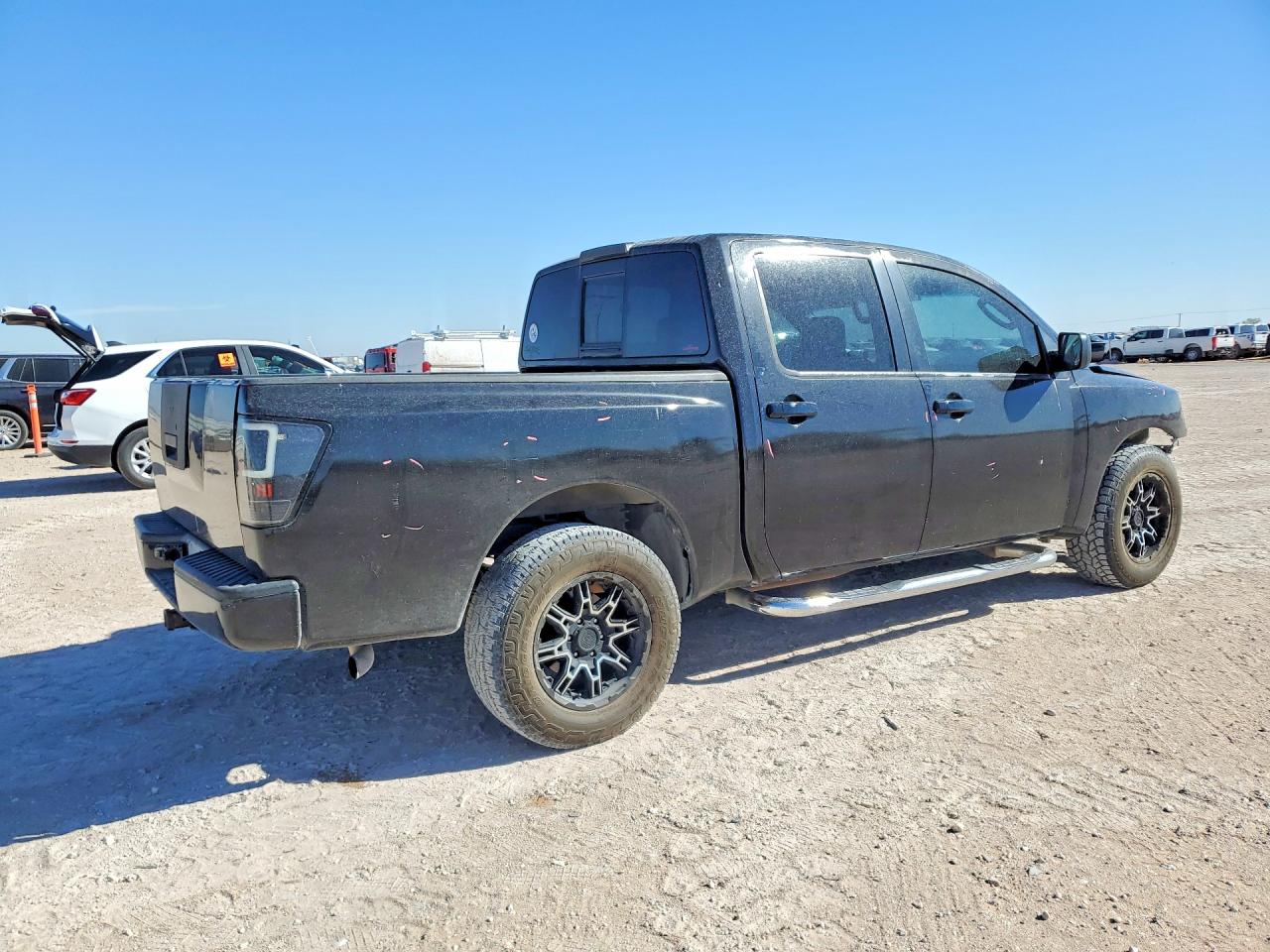 2004 NISSAN TITAN