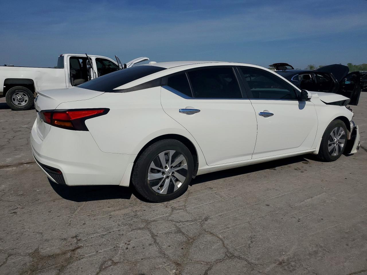 2019 NISSAN ALTIMA