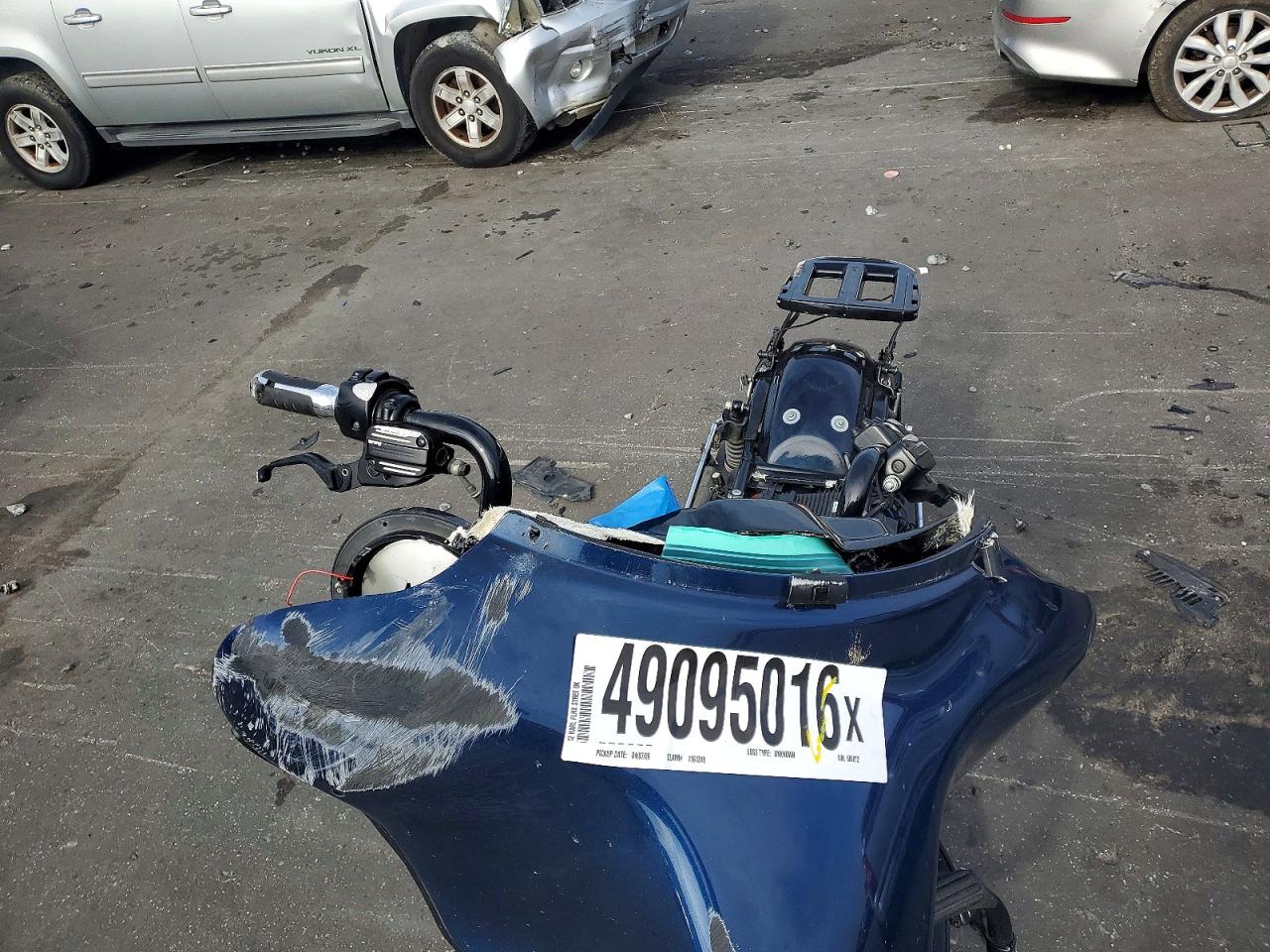 2012 HARLEY-DAVIDSON FL