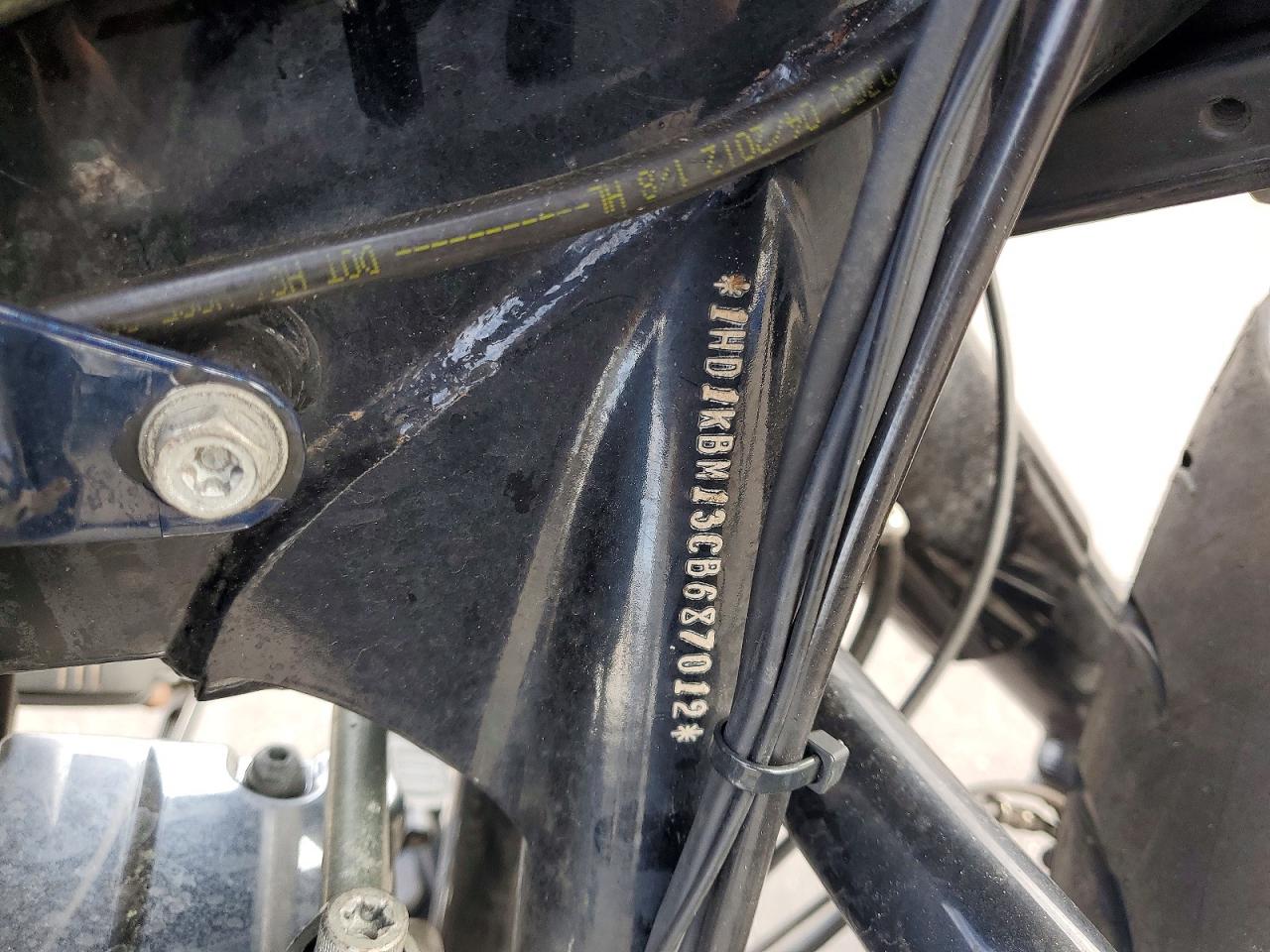 2012 HARLEY-DAVIDSON FL
