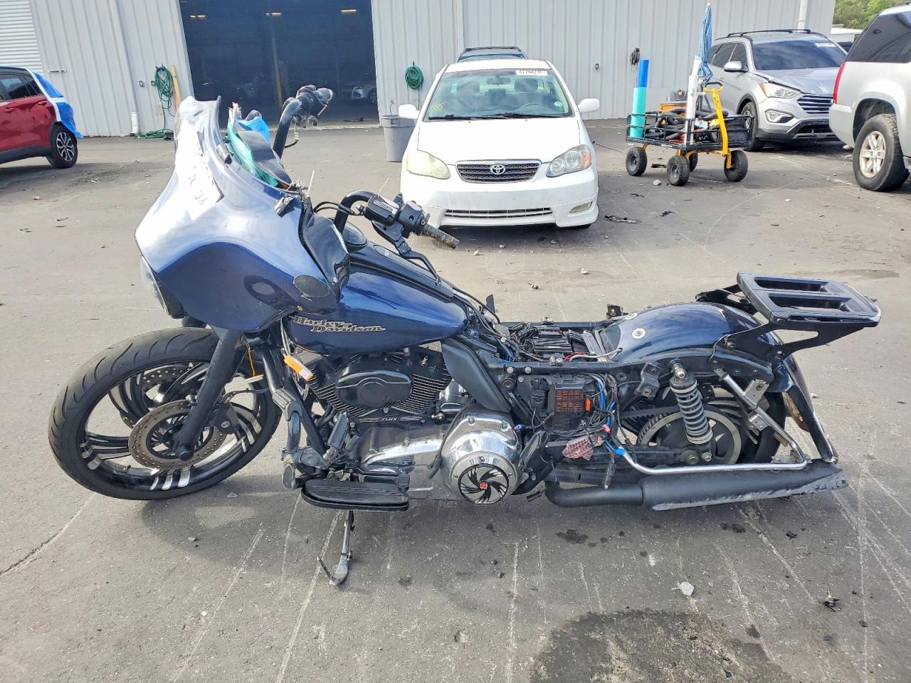 2012 HARLEY-DAVIDSON FL