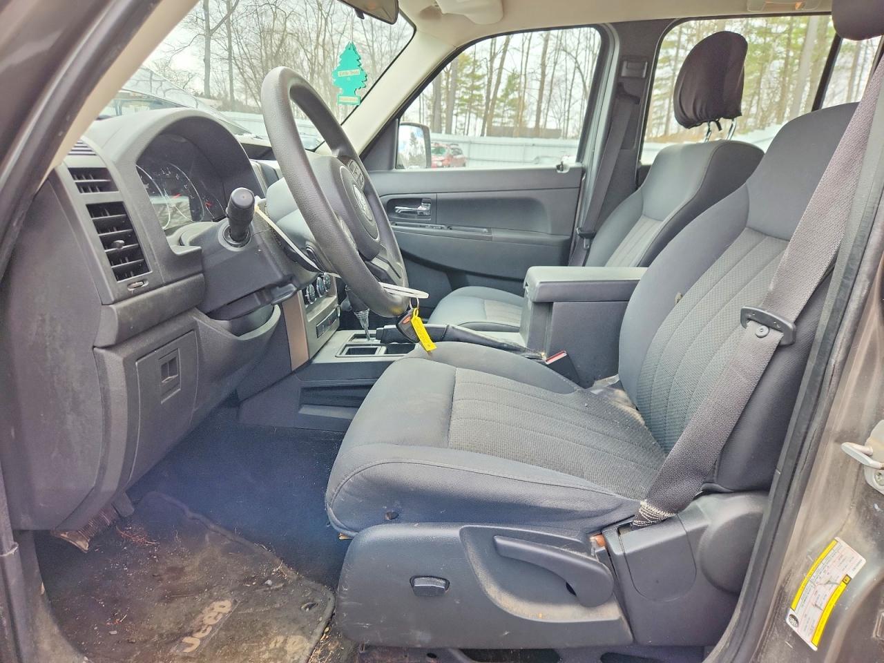 2012 JEEP LIBERTY