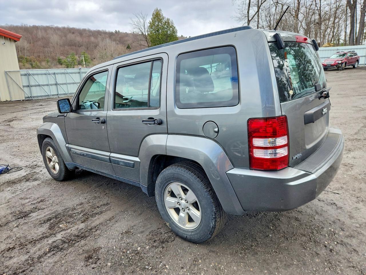 2012 JEEP LIBERTY
