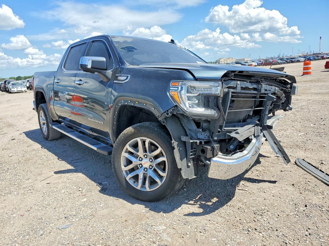 2020 GMC SIERRA