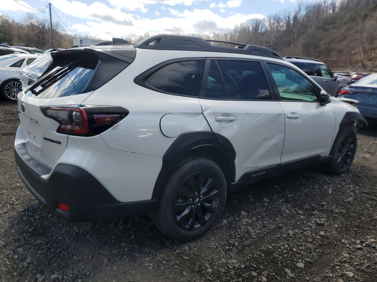 2025 SUBARU OUTBACK