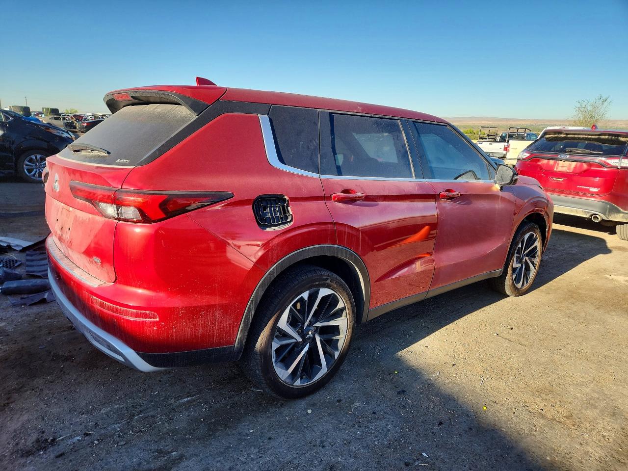 2024 MITSUBISHI OUTLANDER