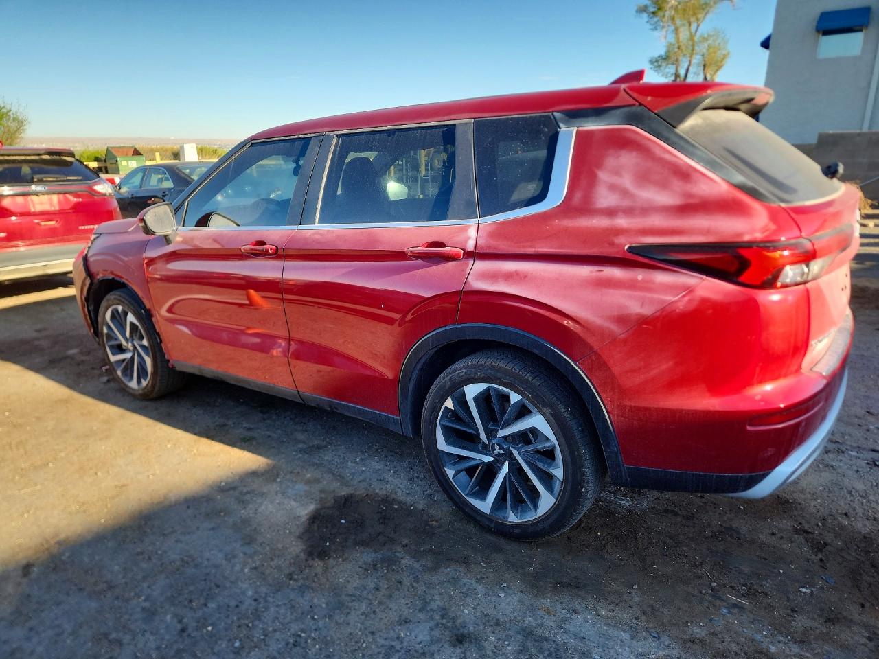 2024 MITSUBISHI OUTLANDER