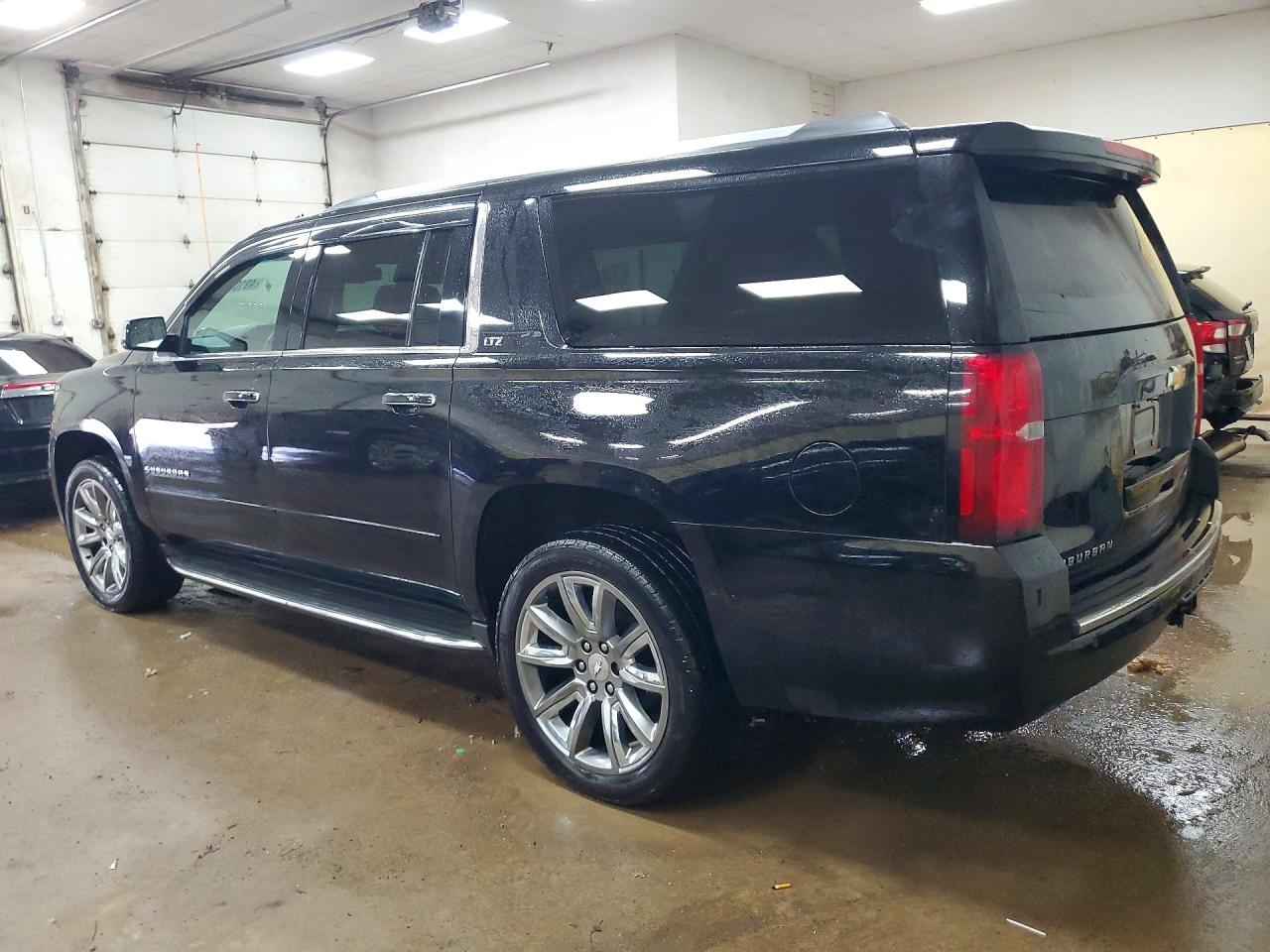 2015 CHEVROLET SUBURBAN