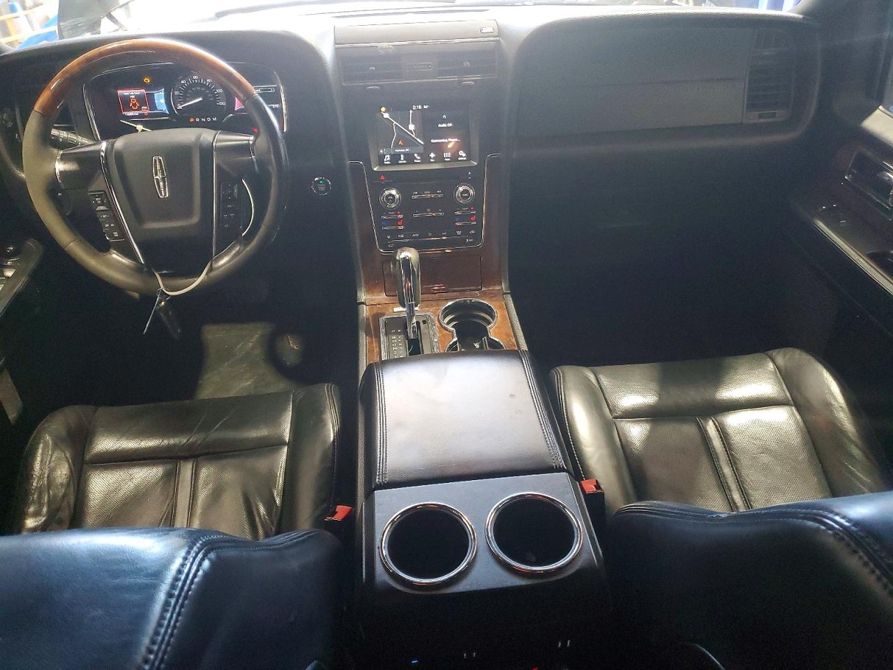 2016 LINCOLN NAVIGATOR