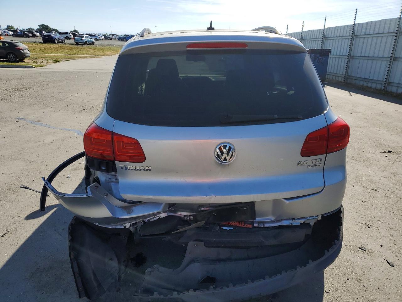 2016 VOLKSWAGEN TIGUAN