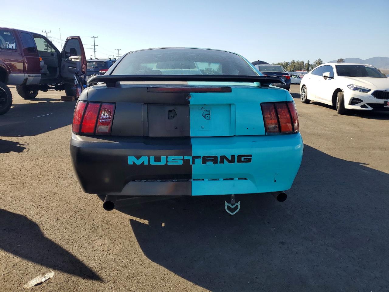2004 FORD MUSTANG