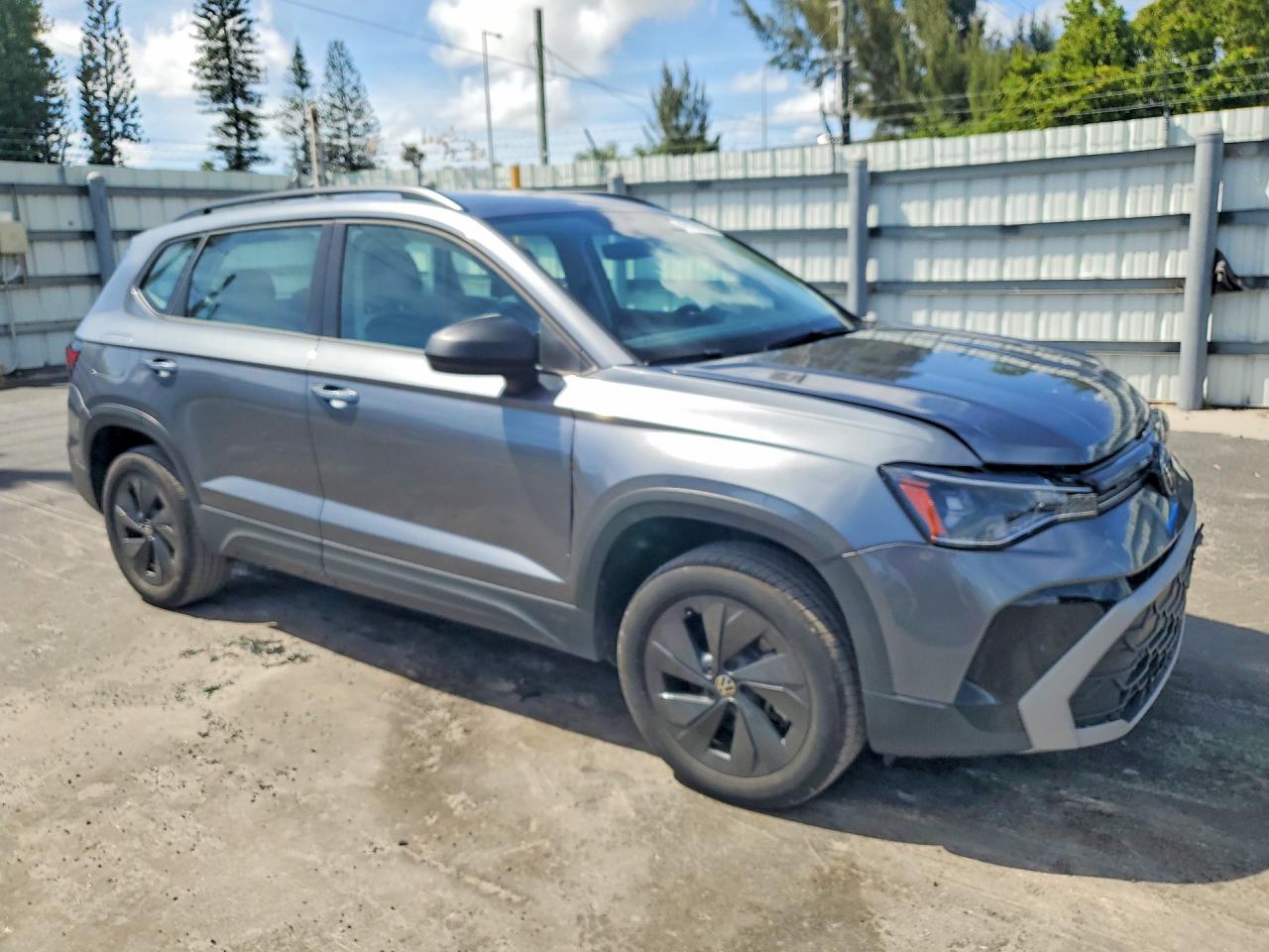 2025 VOLKSWAGEN 