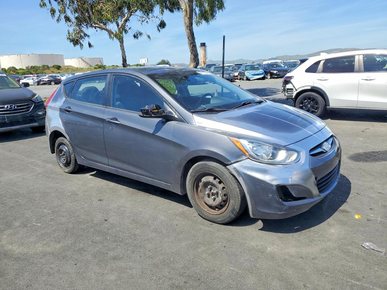 2012 HYUNDAI ACCENT