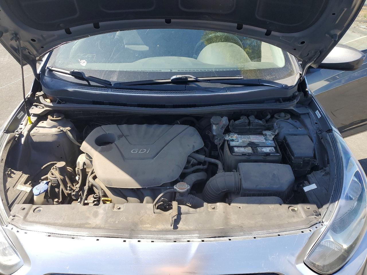2012 HYUNDAI ACCENT