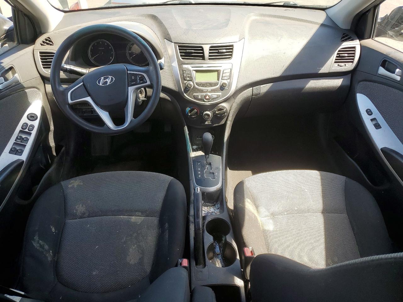 2012 HYUNDAI ACCENT