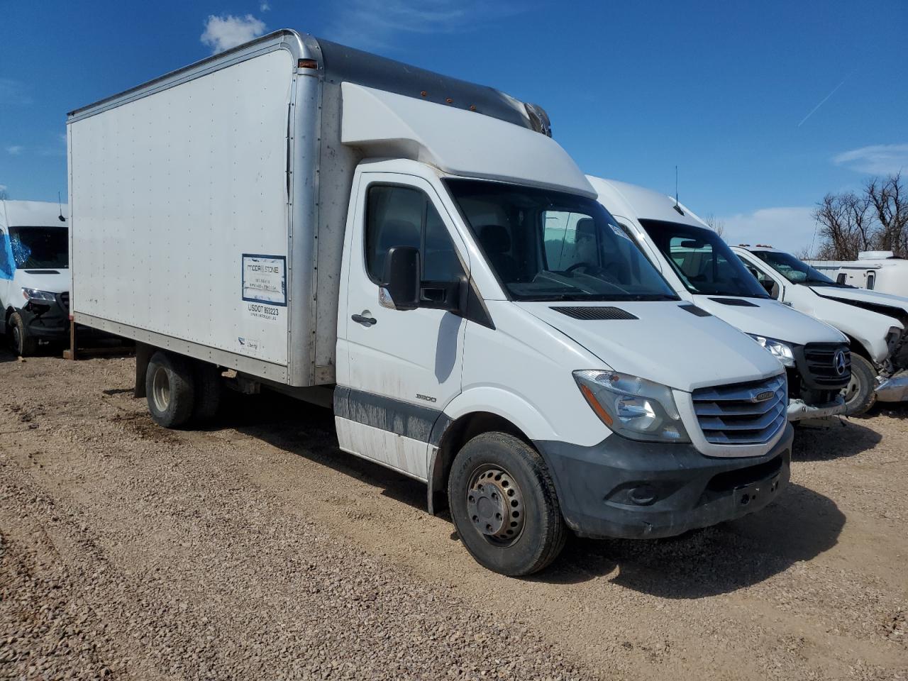 2016 OTHER HEAVY EQUIPMENT SPRINTER