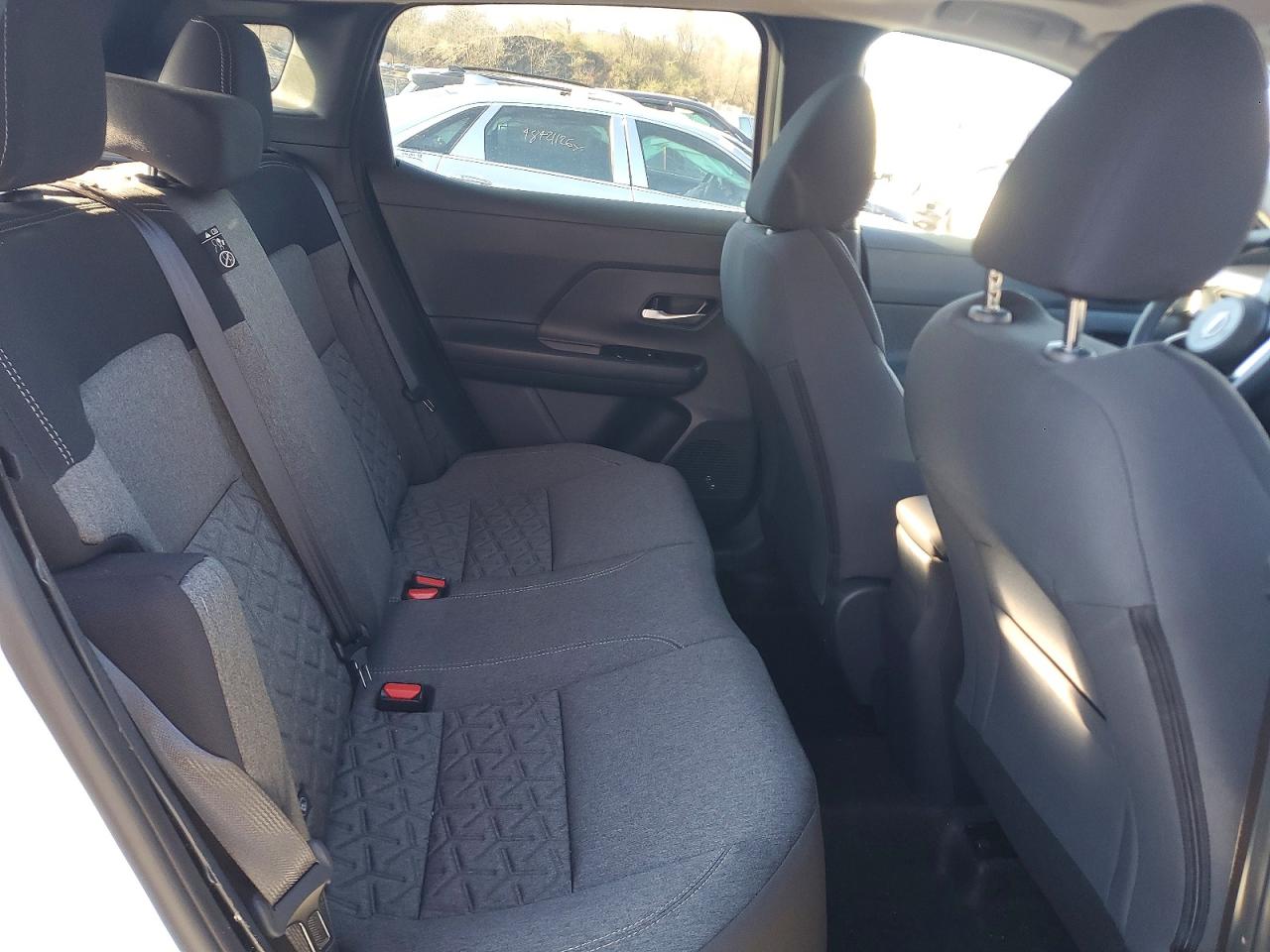 2026 NISSAN KICKS