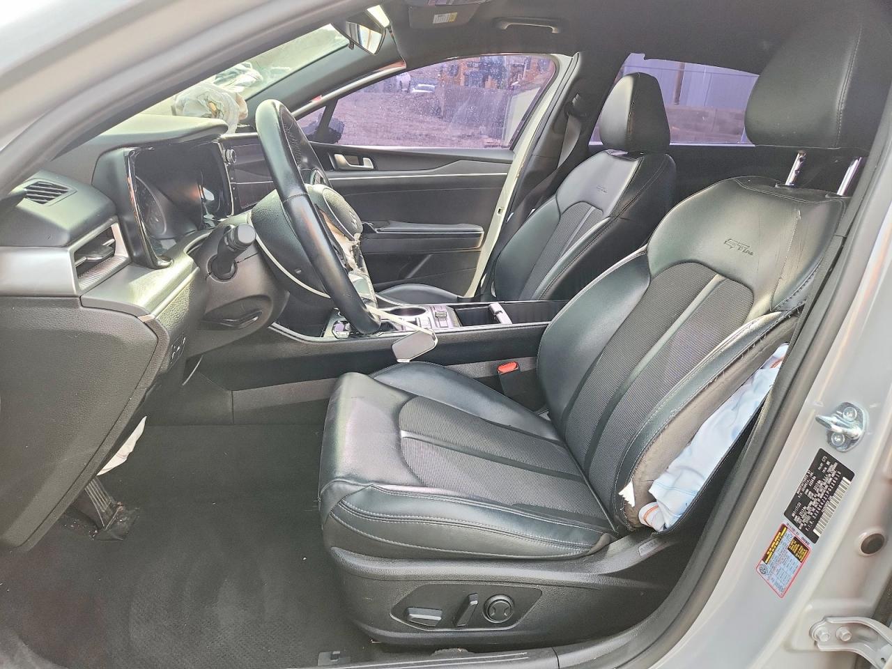 2023 KIA K5