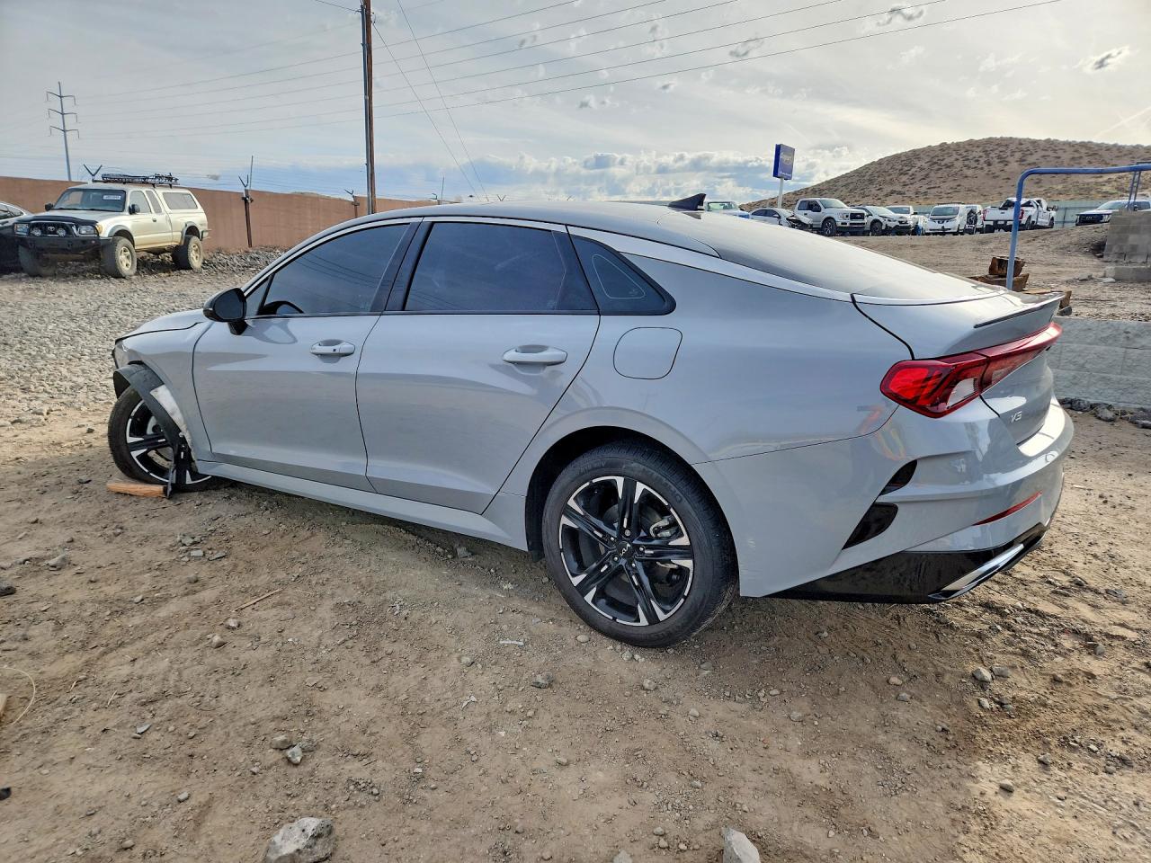 2023 KIA K5