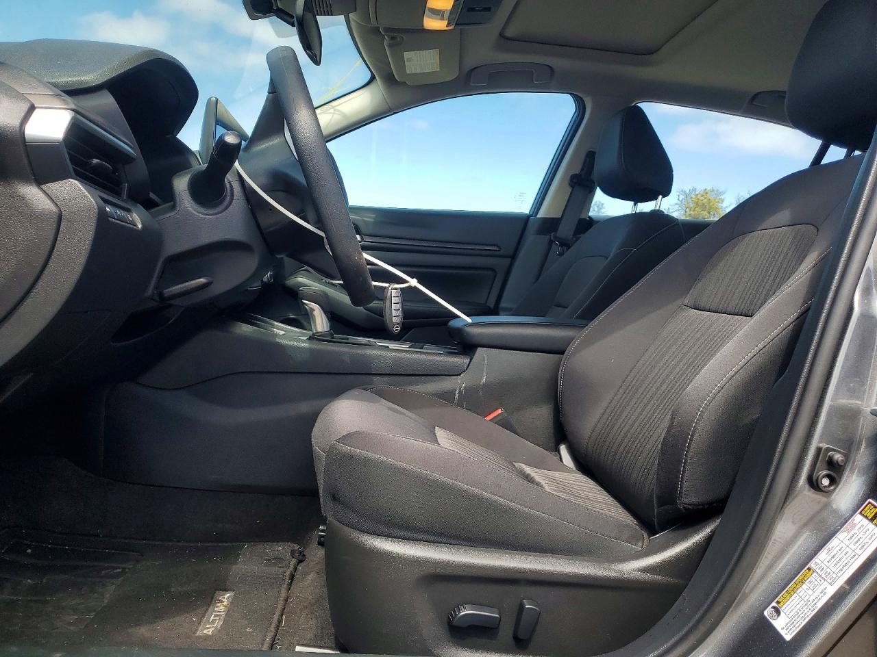 2025 NISSAN ALTIMA