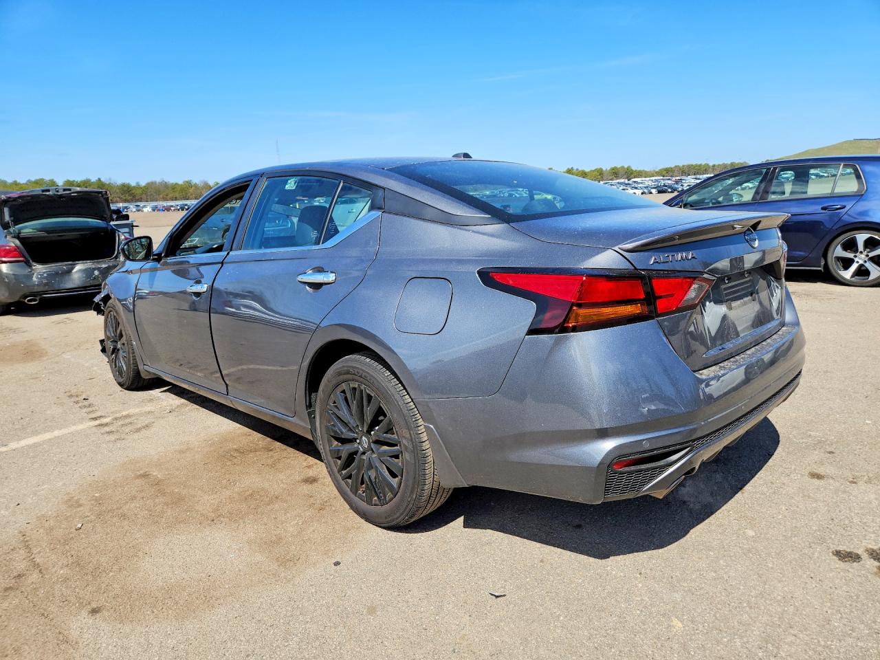 2025 NISSAN ALTIMA