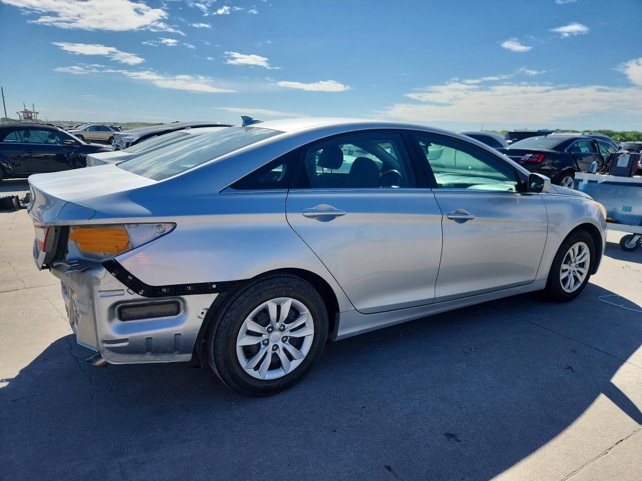 2012 HYUNDAI SONATA