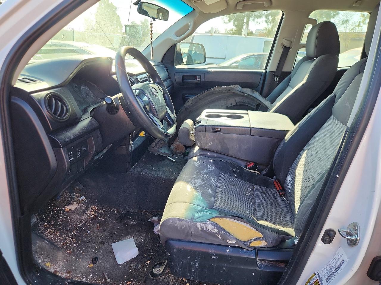 2016 TOYOTA TUNDRA
