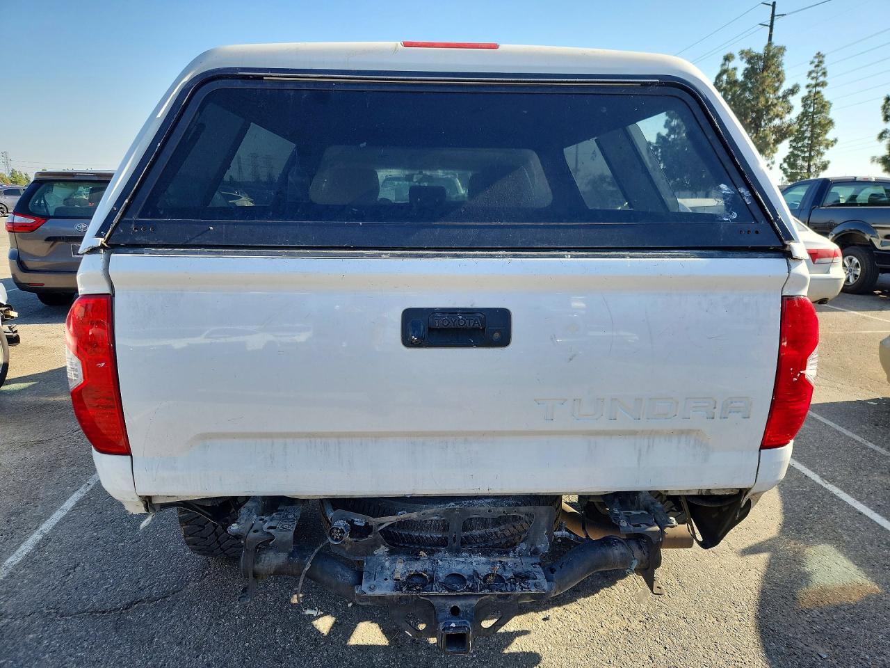 2016 TOYOTA TUNDRA