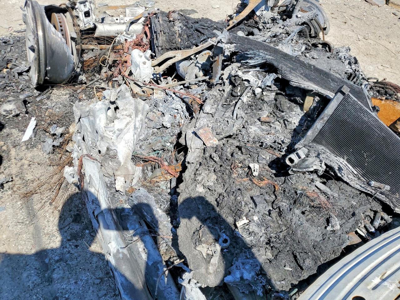 2023 TESLA MODEL S