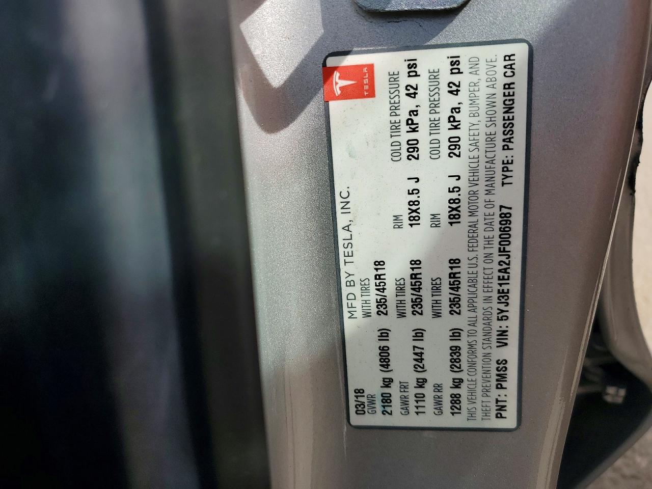 2018 TESLA MODEL 3