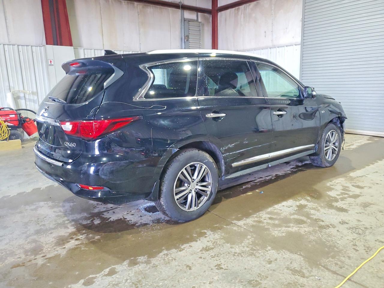 2016 INFINITI QX60