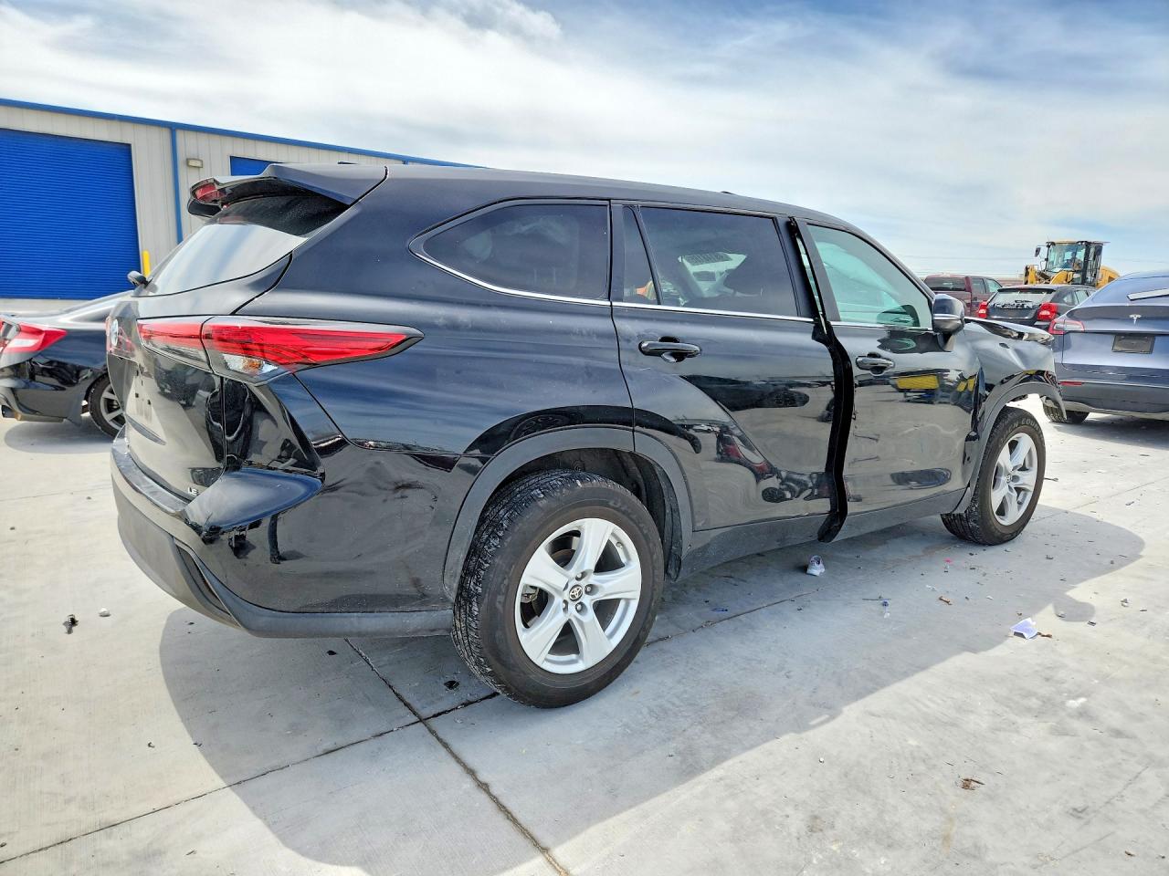 2023 TOYOTA HIGHLANDER