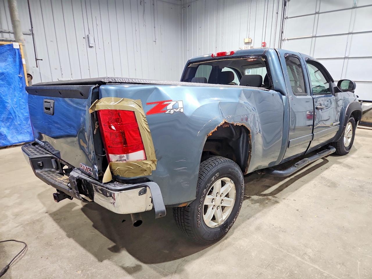 2011 GMC SIERRA