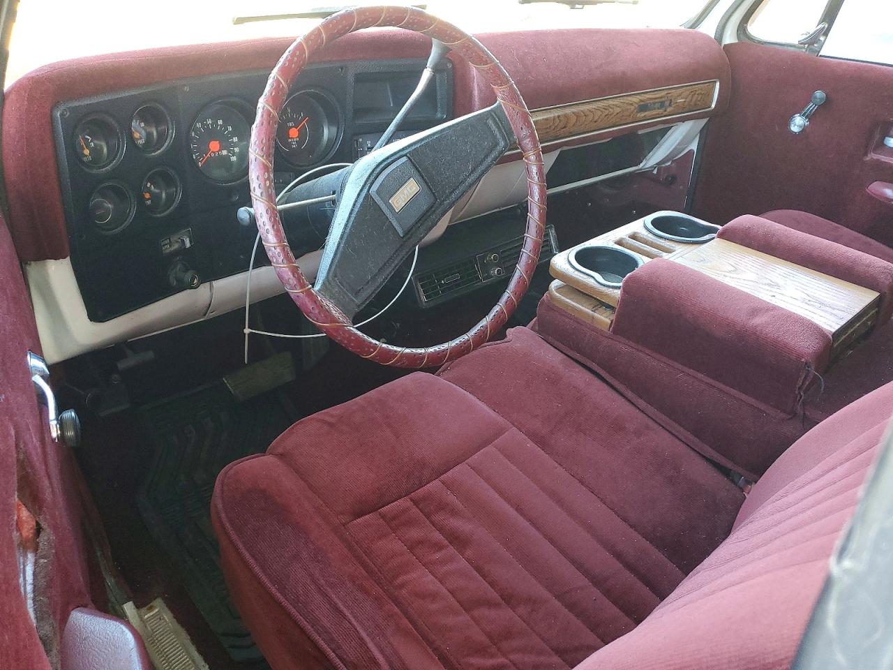 1977 GMC SIERRA