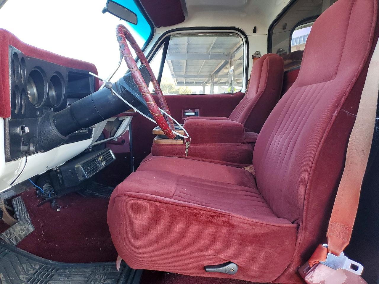 1977 GMC SIERRA