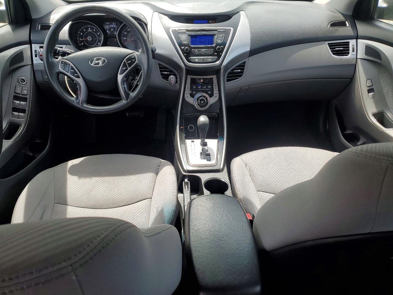 2013 HYUNDAI ELANTRA
