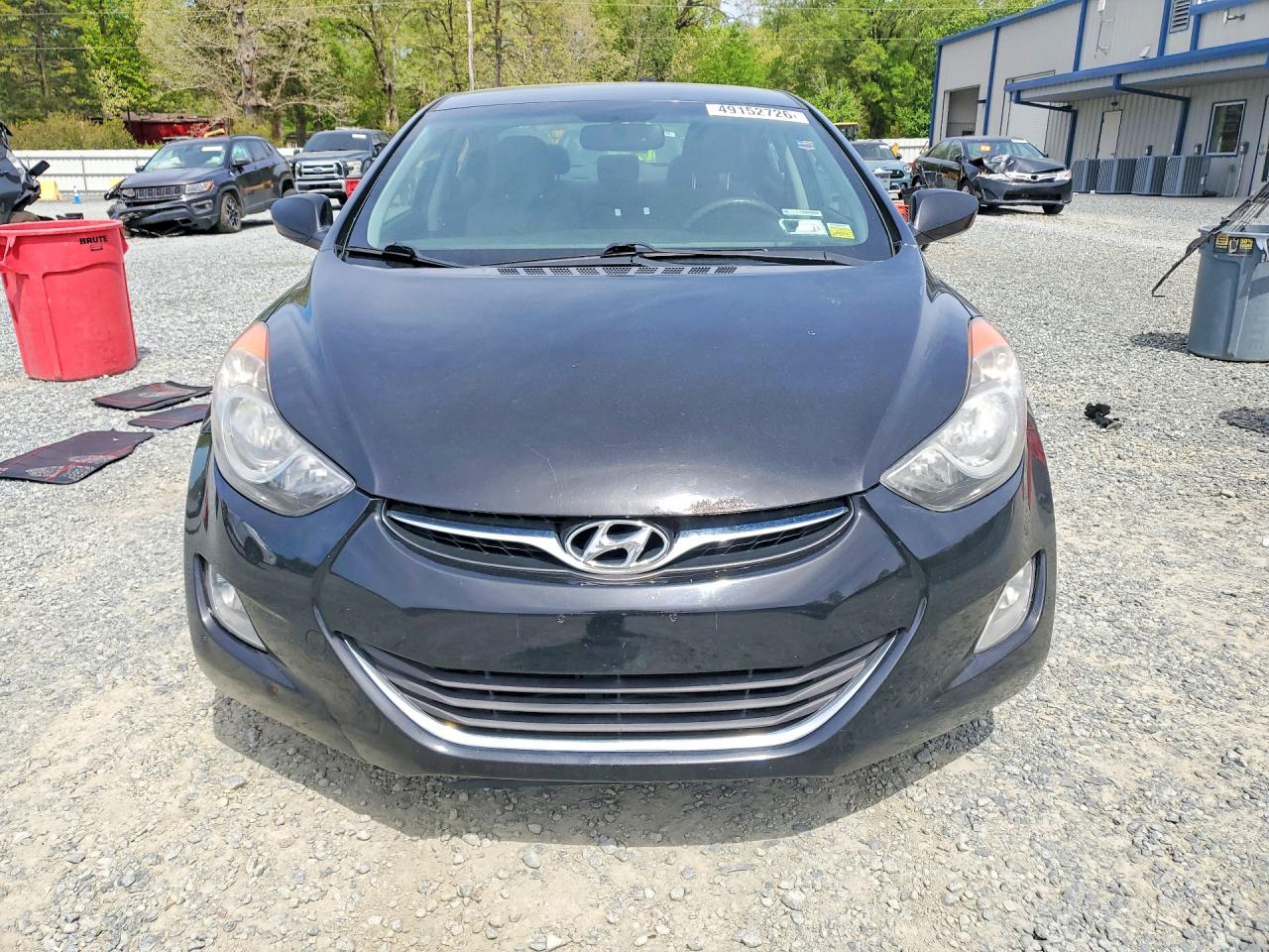 2013 HYUNDAI ELANTRA