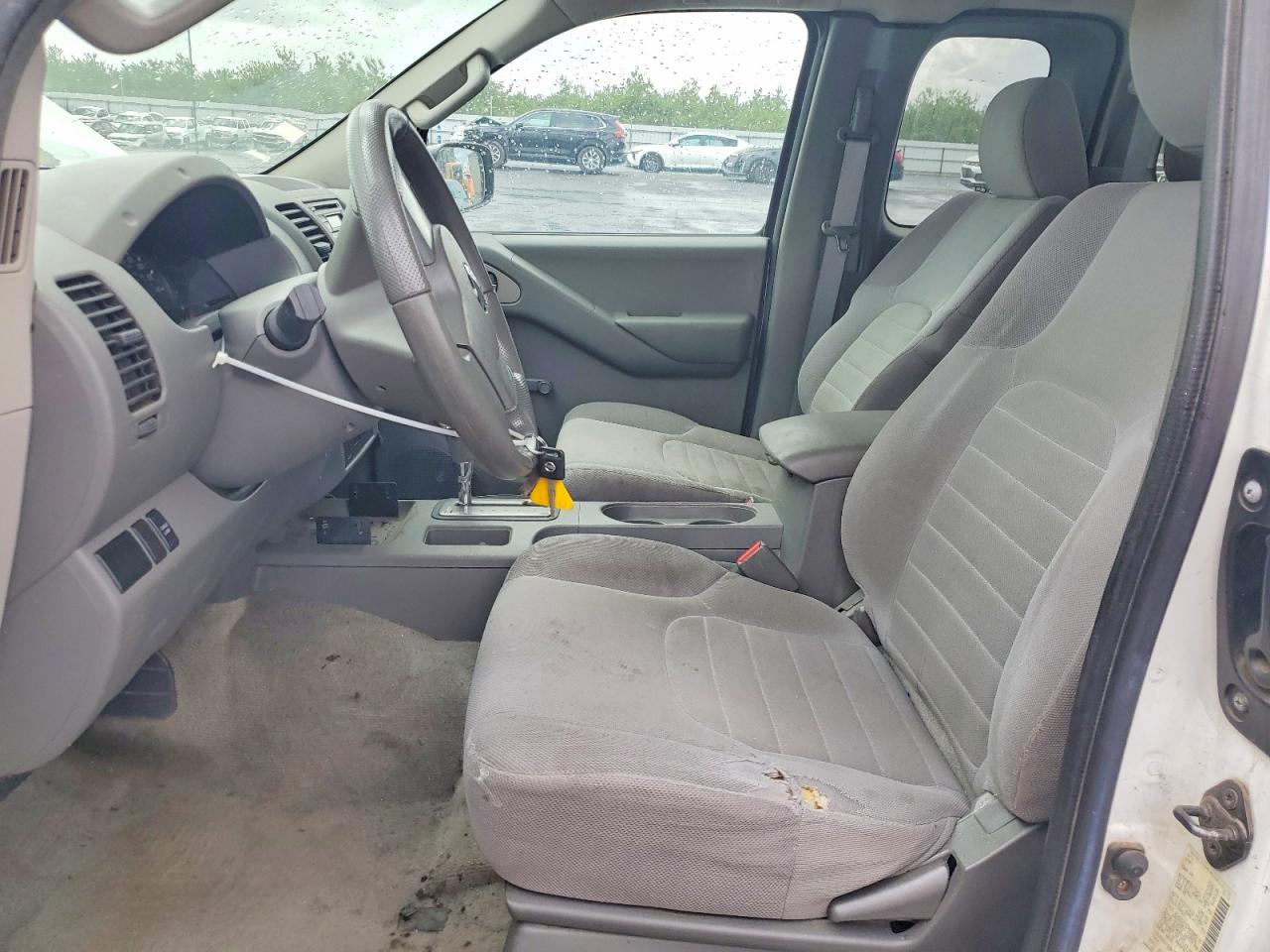 2013 NISSAN FRONTIER