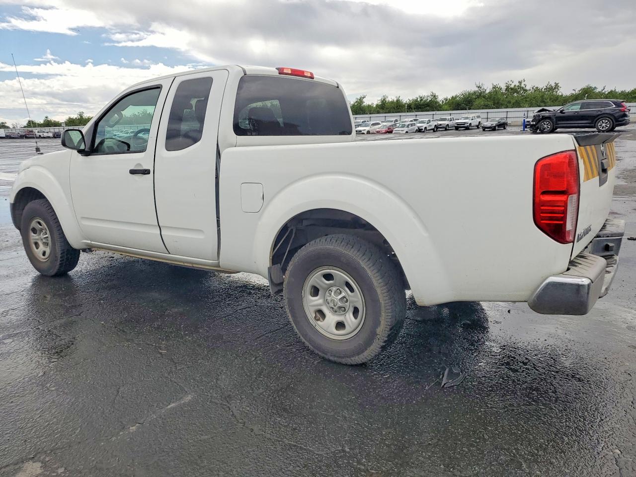 2013 NISSAN FRONTIER