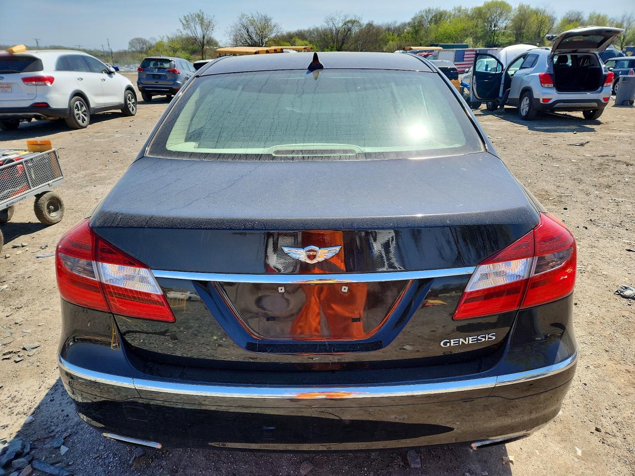 2014 HYUNDAI GENESIS