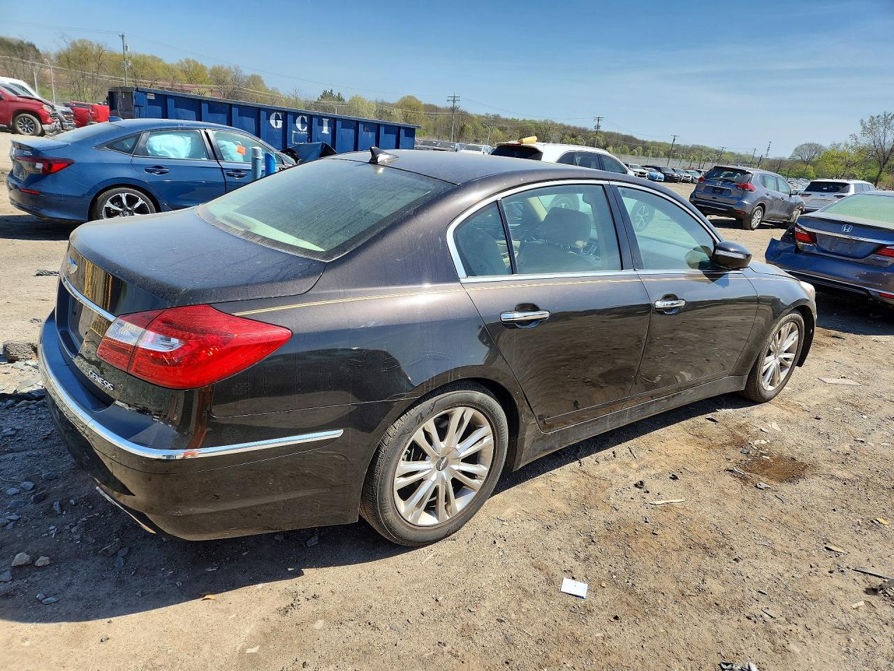 2014 HYUNDAI GENESIS